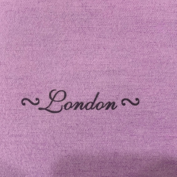 LULU GUINNESS  AUTHENTIC LILAC DUSTER BAG FOR PURSE OR SHOES -DRAWSTRING CLOSURE - Picture 3 of 6